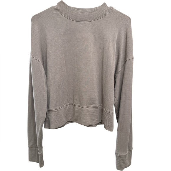 Fabletics Luna Long Sleeve Pullover - Picture 1 of 5